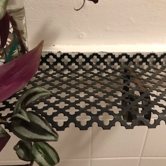 Vintage Metal Shelf - Picture 2 of 3